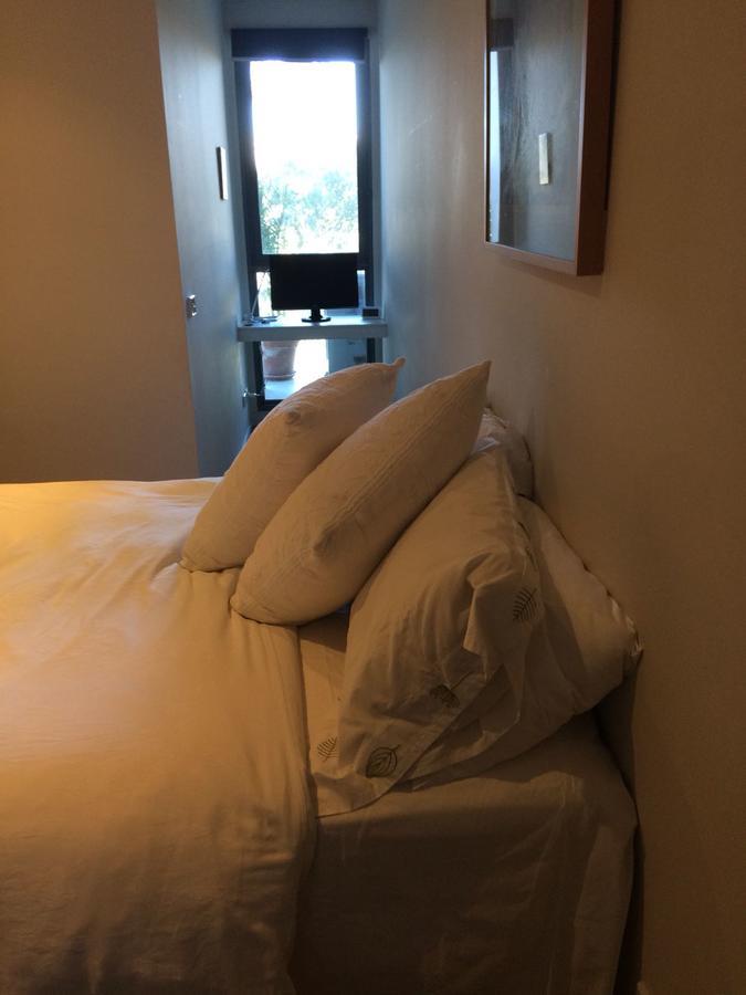 Marina View Apartment On The Maribyrnong River, Melbourne Εξωτερικό φωτογραφία