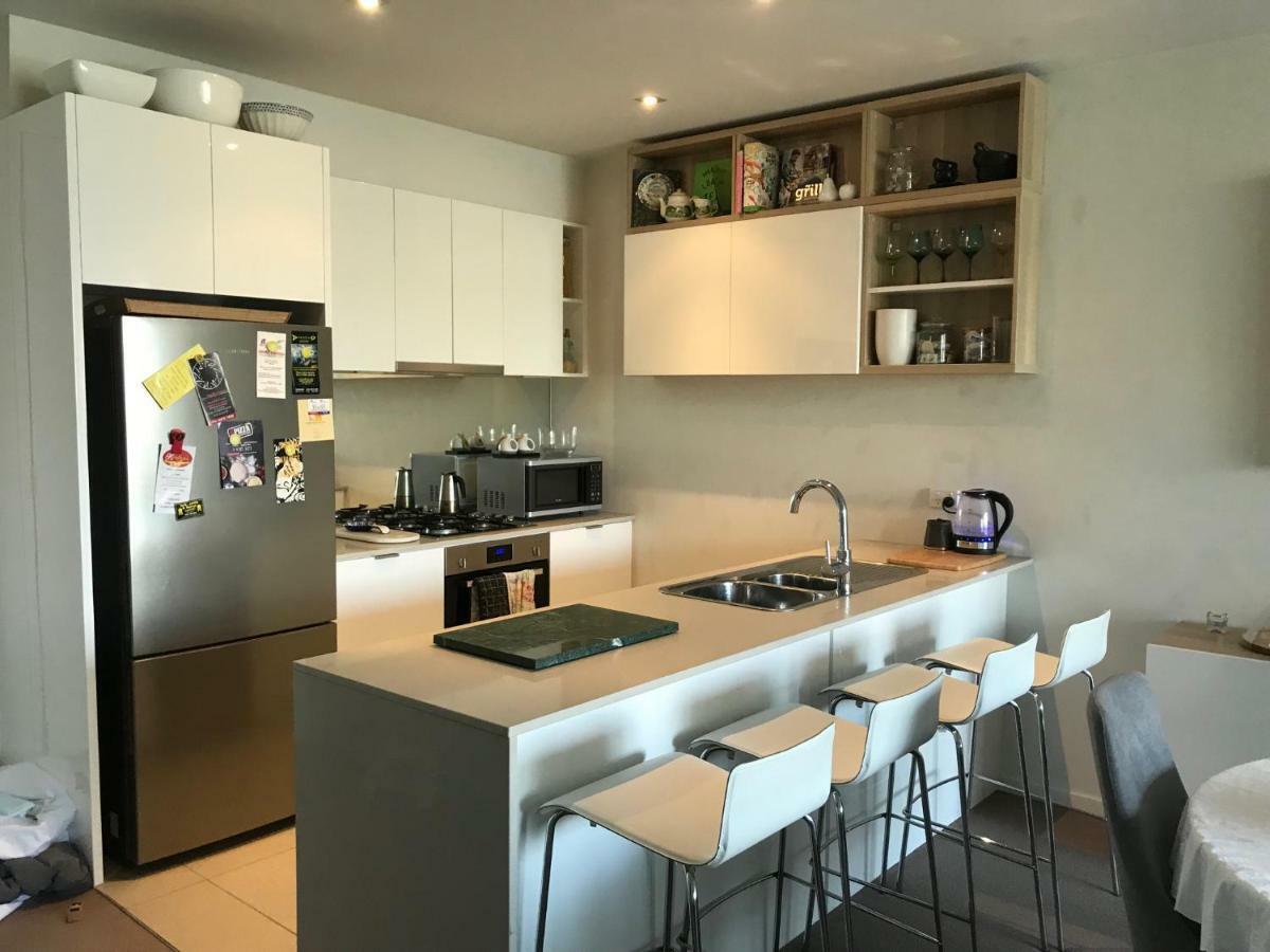 Marina View Apartment On The Maribyrnong River, Melbourne Εξωτερικό φωτογραφία